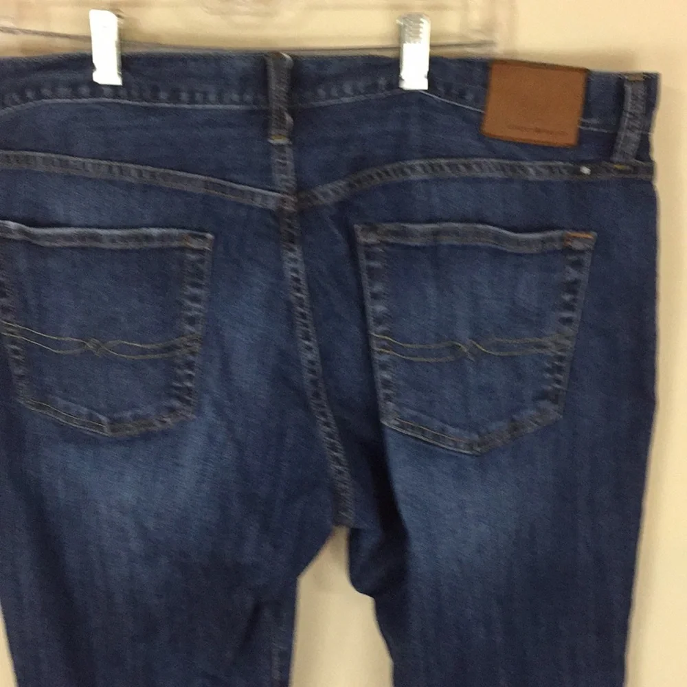 Lucky Brand 221 Original Straight Leg Jeans Size 40x30